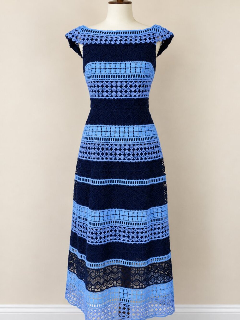 Ted Baker Candaca Navy Lace Dress Size 2 US 6 Off The Shoulder Bardot Cocktail